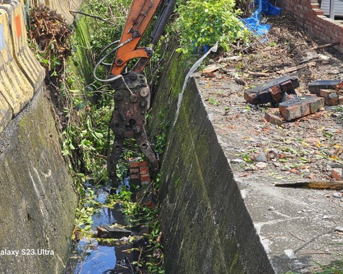 台南怪手破碎機整地, 台南怪手建地整地費用, 台南怪手空地整地費用, 台南怪手整地, 台南怪手山坡地整地費用, 台南土方開挖, 
                    台南農地整地, 台南整地填土, 台南環保廢棄物清運, 台南廢棄物清運