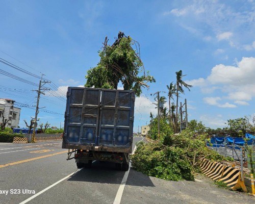 台南新市怪手破碎機整地, 台南新市怪手建地整地費用, 台南新市怪手空地整地費用, 台南新市怪手整地, 台南新市怪手山坡地整地費用, 台南新市土方開挖, 
                    台南新市農地整地, 台南新市整地填土, 台南新市環保廢棄物清運, 台南新市廢棄物清運