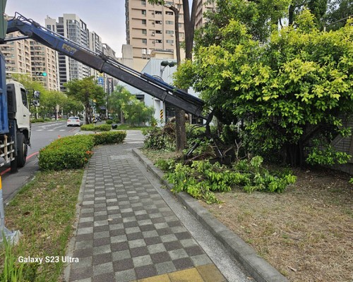 麻豆怪手破碎機整地, 麻豆怪手建地整地費用, 麻豆怪手空地整地費用, 麻豆怪手整地, 麻豆怪手山坡地整地費用, 麻豆土方開挖, 
                    麻豆農地整地, 麻豆整地填土, 麻豆環保廢棄物清運, 麻豆廢棄物清運