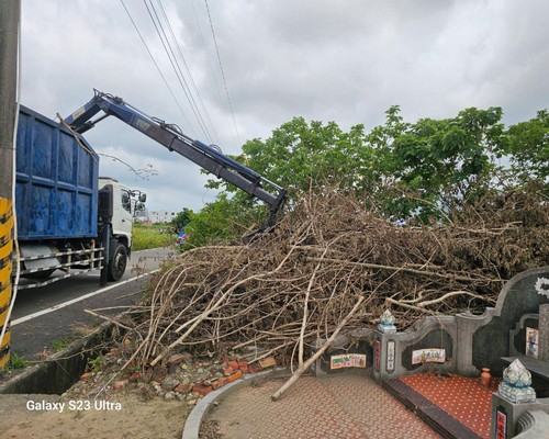台南歸仁整地農地農用, 台南歸仁怪手整地, 台南歸仁挖土機整地, 台南歸仁農地整地, 台南歸仁農地整理, 台南歸仁怪手破碎機整地, 台南歸仁怪手建地整地費用, 台南歸仁怪手空地整地費用, 台南歸仁怪手整地, 台南歸仁怪手山坡地整地費用, 台南歸仁土方開挖, 
                    台南歸仁農地整地, 台南歸仁整地填土, 台南歸仁環保廢棄物清運, 台南歸仁廢棄物清運