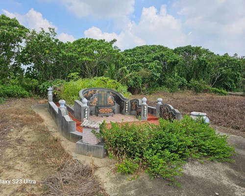 台南怪手墓園整地, 台南整地工程, 台南鋸樹, 台南先人福地整理, 台南割草鑑界整地, 台南農業取得規劃施工, 台南樹木移除, 台南怪手整地